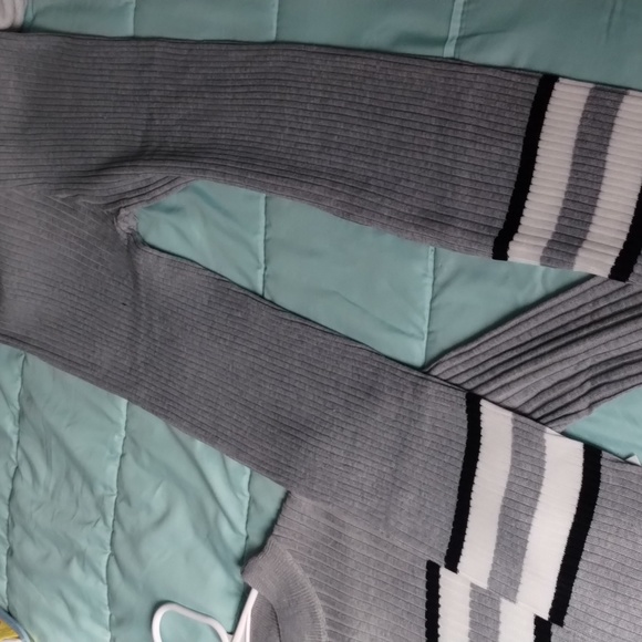 Rebel Juniors XL Pantsuit, Grey in color - Picture 4 of 4